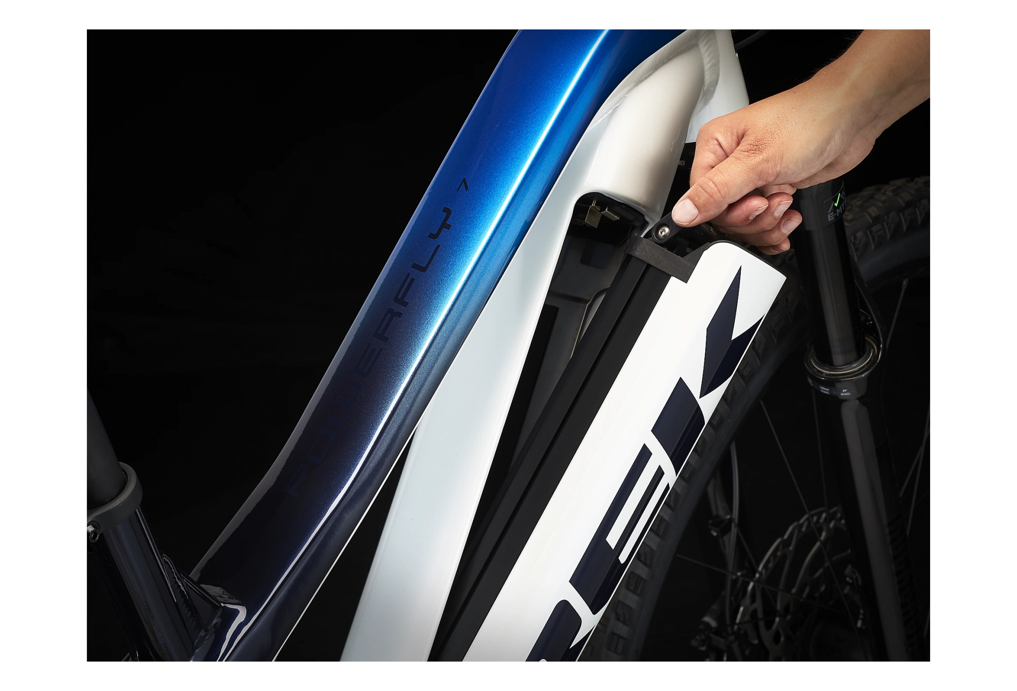 VTT Électrique Tout-Suspendu Trek Powerfly FS 7 Shimano SLX XT 12V 625 Wh 29'' Blanc / Bleu Alpine 2022 – Image 6