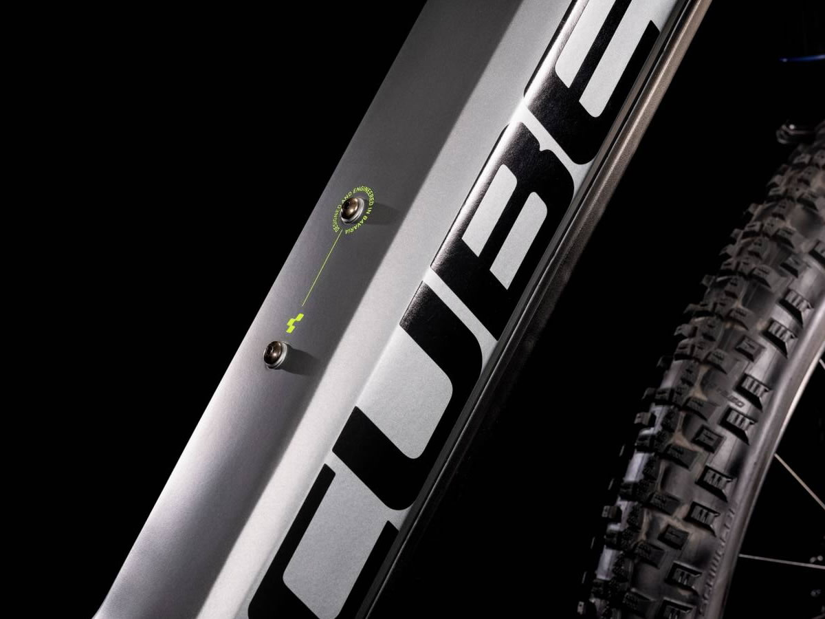 CUBE Reaction Hybrid Pro 500 flashgrey´n´green 2022 – Image 9