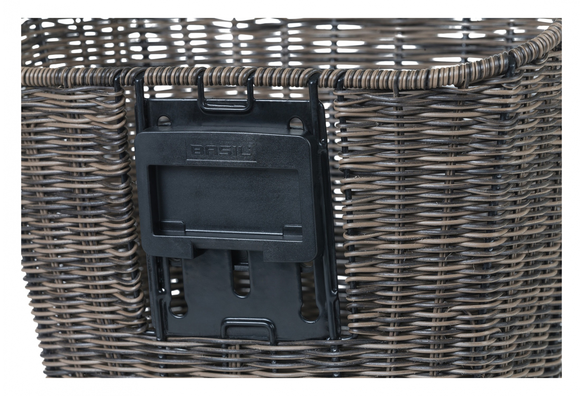 PANIER DE VÉLO AVANT BASIL BREMEN RATTAN LOOK KF BRUN FONCÉ – Image 4