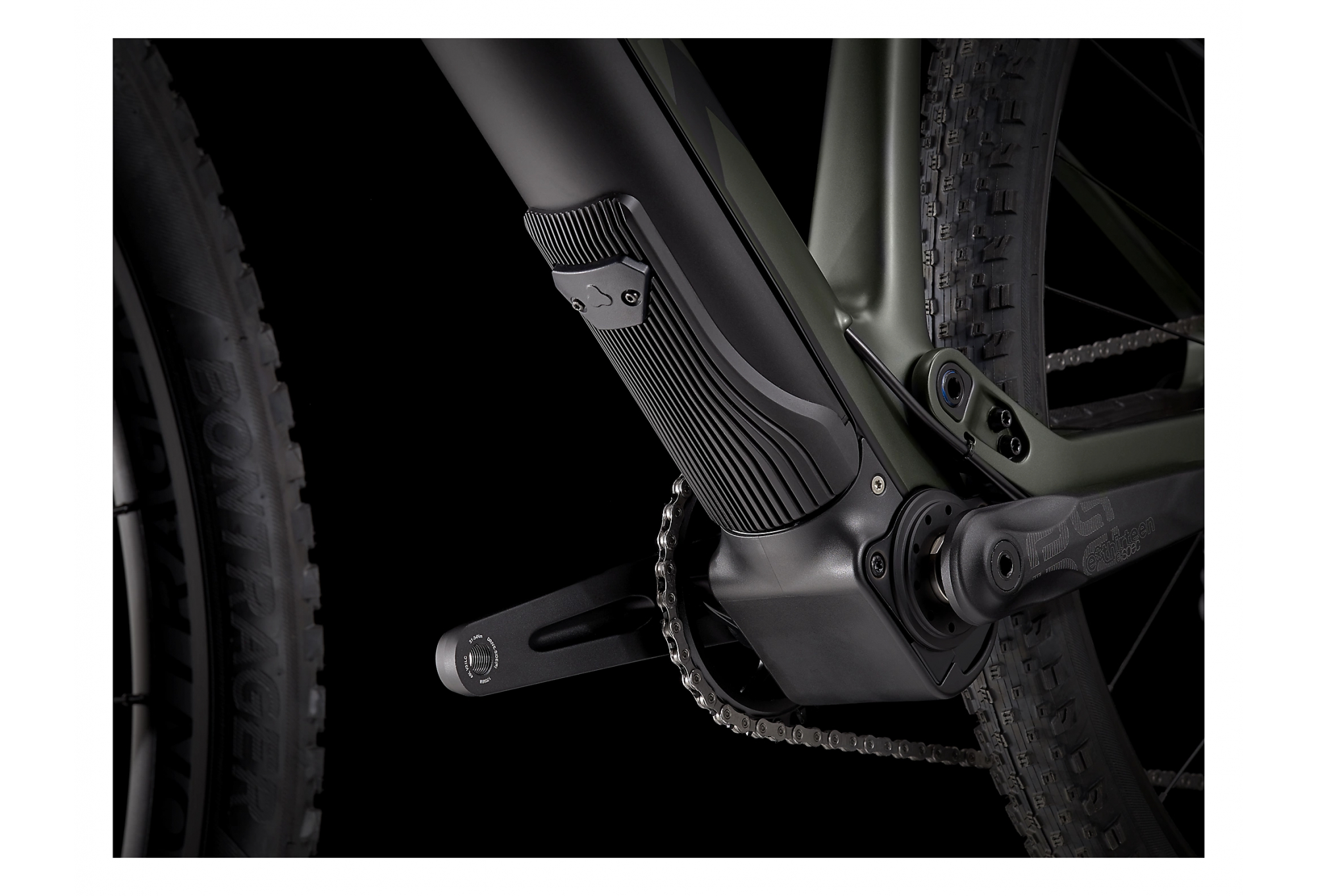 Trek E-Caliber 9.6 29'' Shimano Deore 12V Satin Lithium Grey/Trek Black 2021 – Image 3