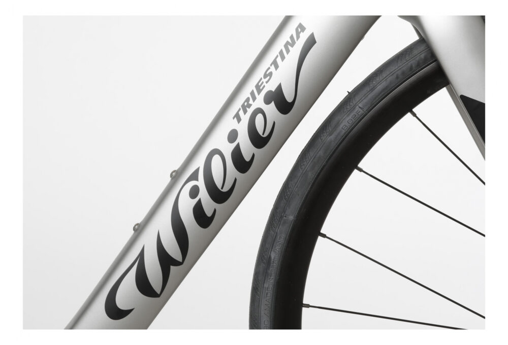 Vélo de Route Électrique Wilier Triestina Cento1 Hybrid Shimano Ultegra 11V 250 Wh 700 mm Gris 2022 – Image 6