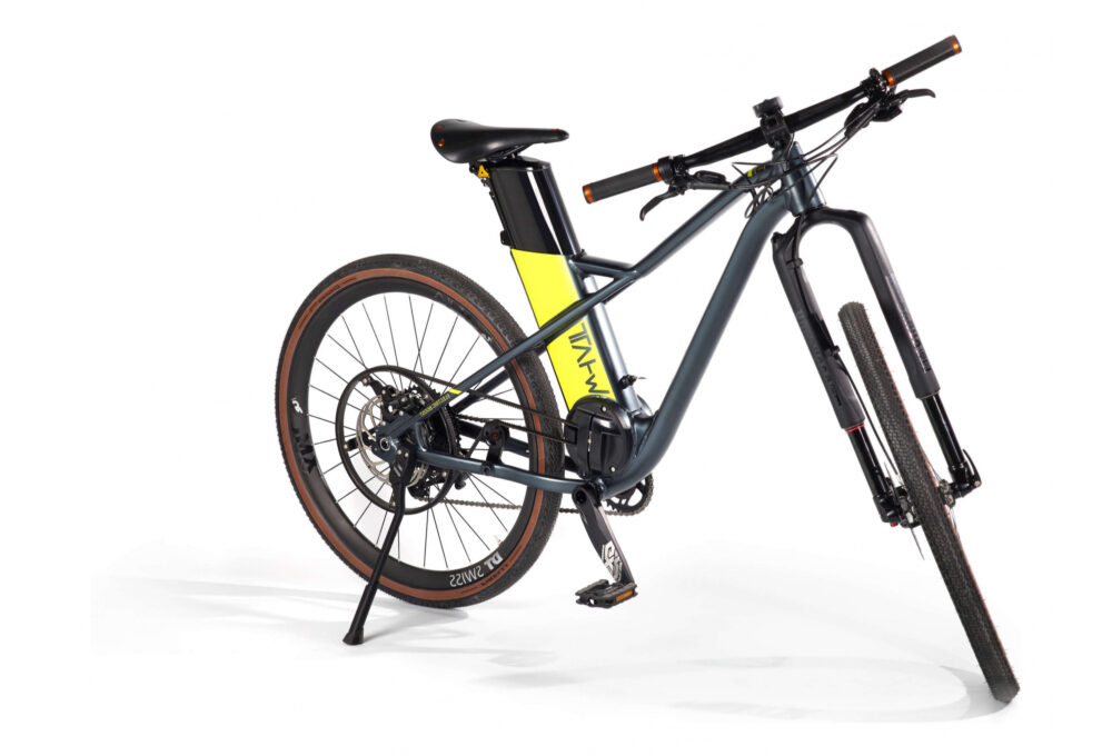 Vélo électrique hybride urbain Whatt TTMessenger Noir Jaune 2022 – Image 2