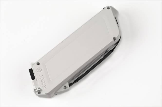 Batterie BOSH PowerPack Frame, blanc, 400 Wh sur cadre