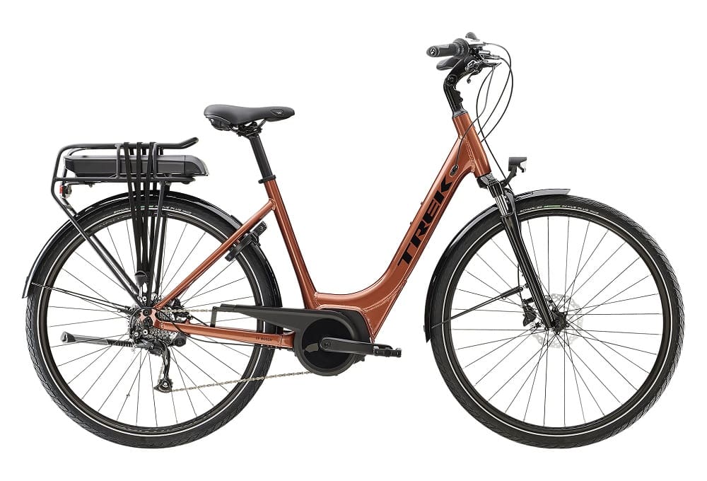 Vélo de Ville Électrique Trek Verve+ 1 Lowstep Shimano Tourney/Altus 8V 300 Wh Orange Foncé 2023