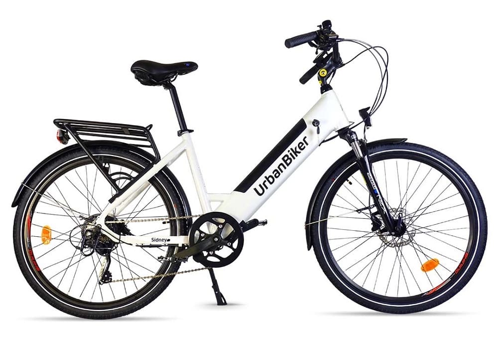Vélo de ville électrique Urbanbiker Sidney 23 blanc 540 Wh (36 V 15 Ah).